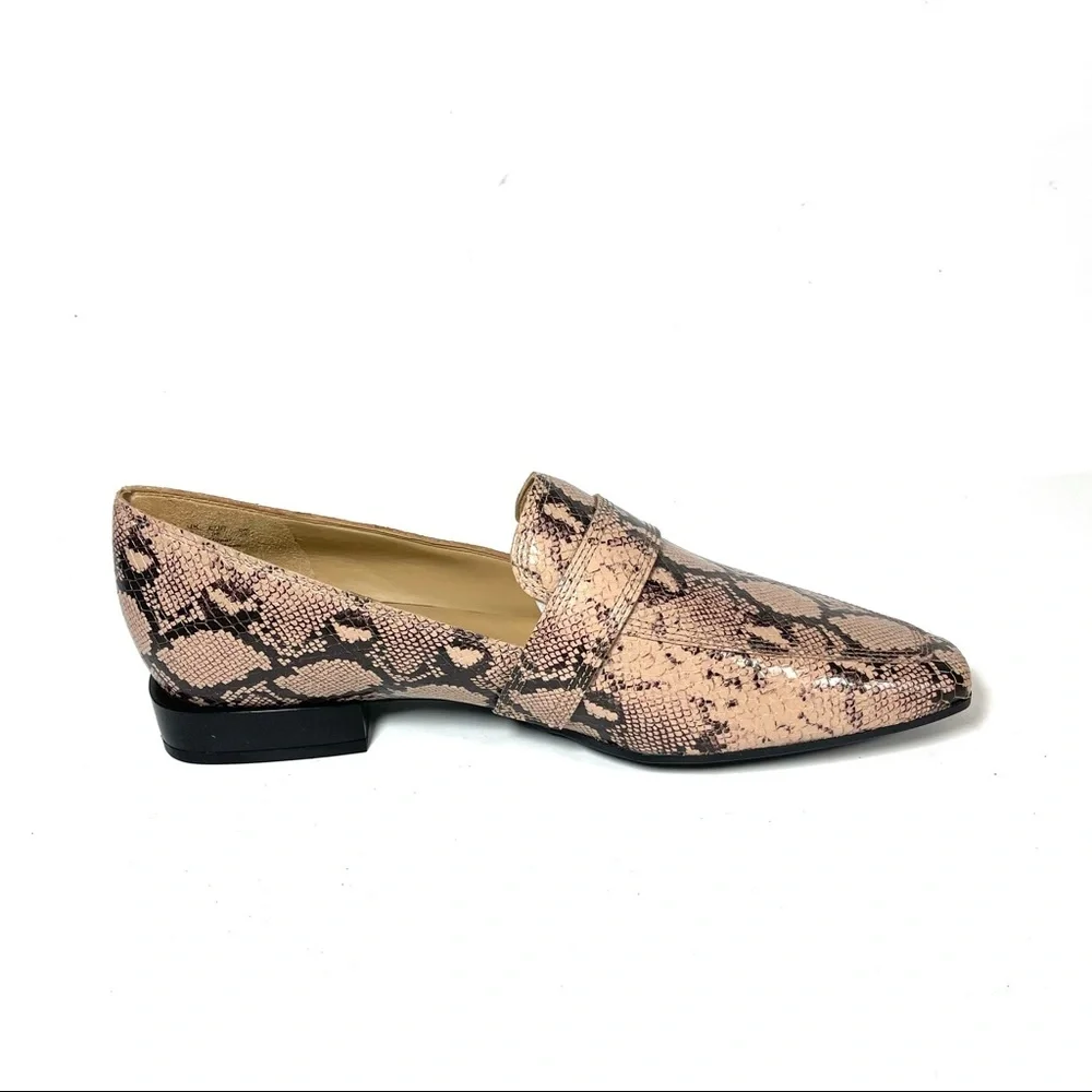 Naturalizer Women's Loafers Barely Nude Snake Prints Leather Size 8W‎
